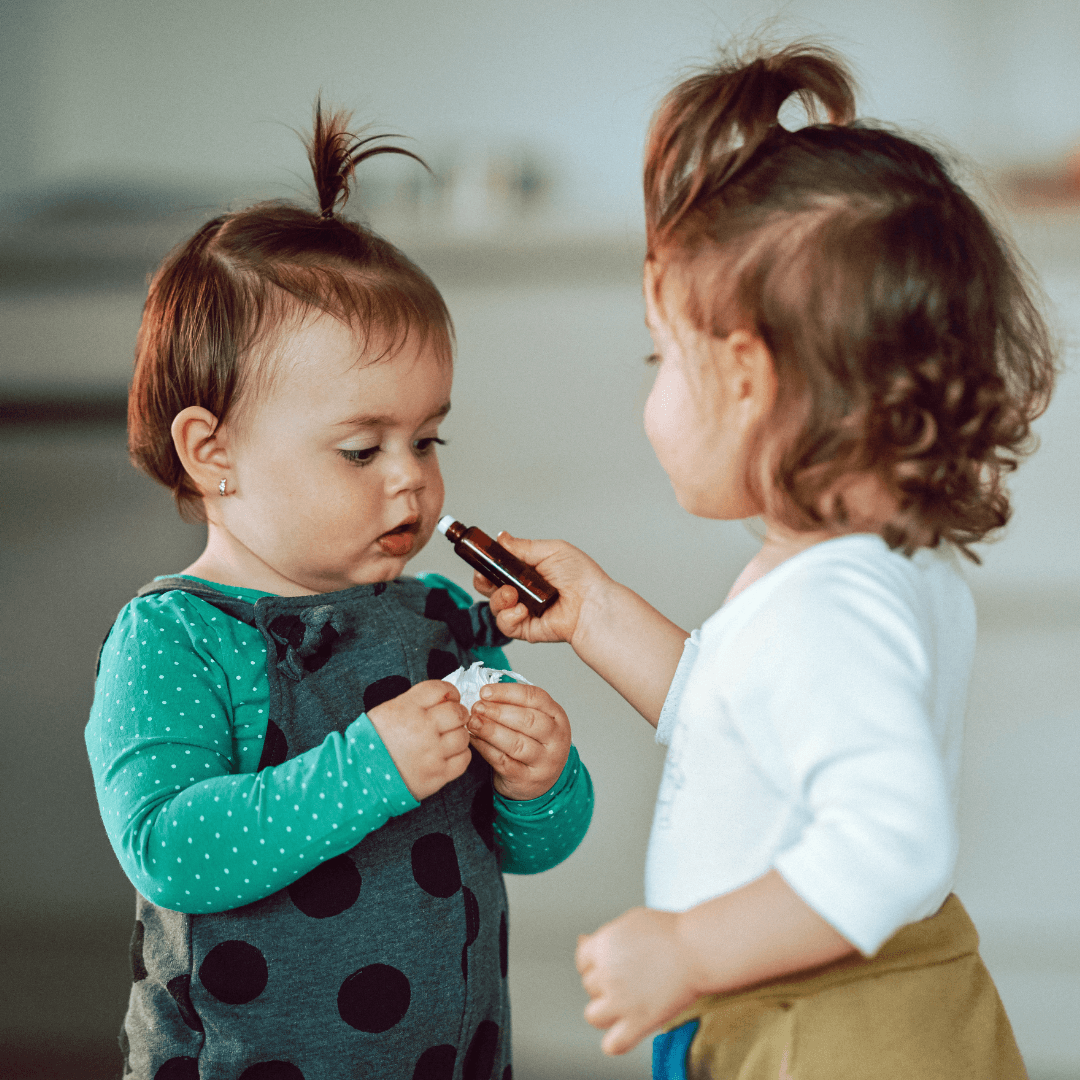 Fünf beste ätherische Öle für Kinder: Ein Leitfaden zur richtigen Anwendung